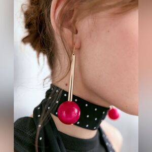 ZARA SOLID COLOR RESIN EARRINGS